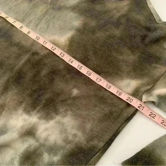 For the Republic Olive combo knit Henley Size Small - Picture 5 of 9